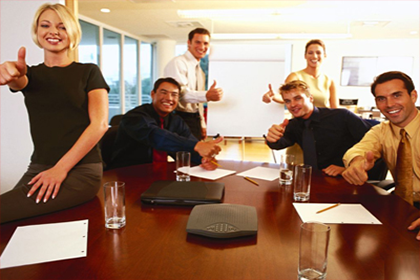 如何对欠款者提起诉讼？